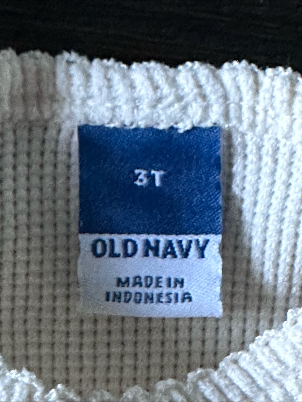 Old Navy Cream and Navy Long Sleeve Waffle Knit Tee - 3T